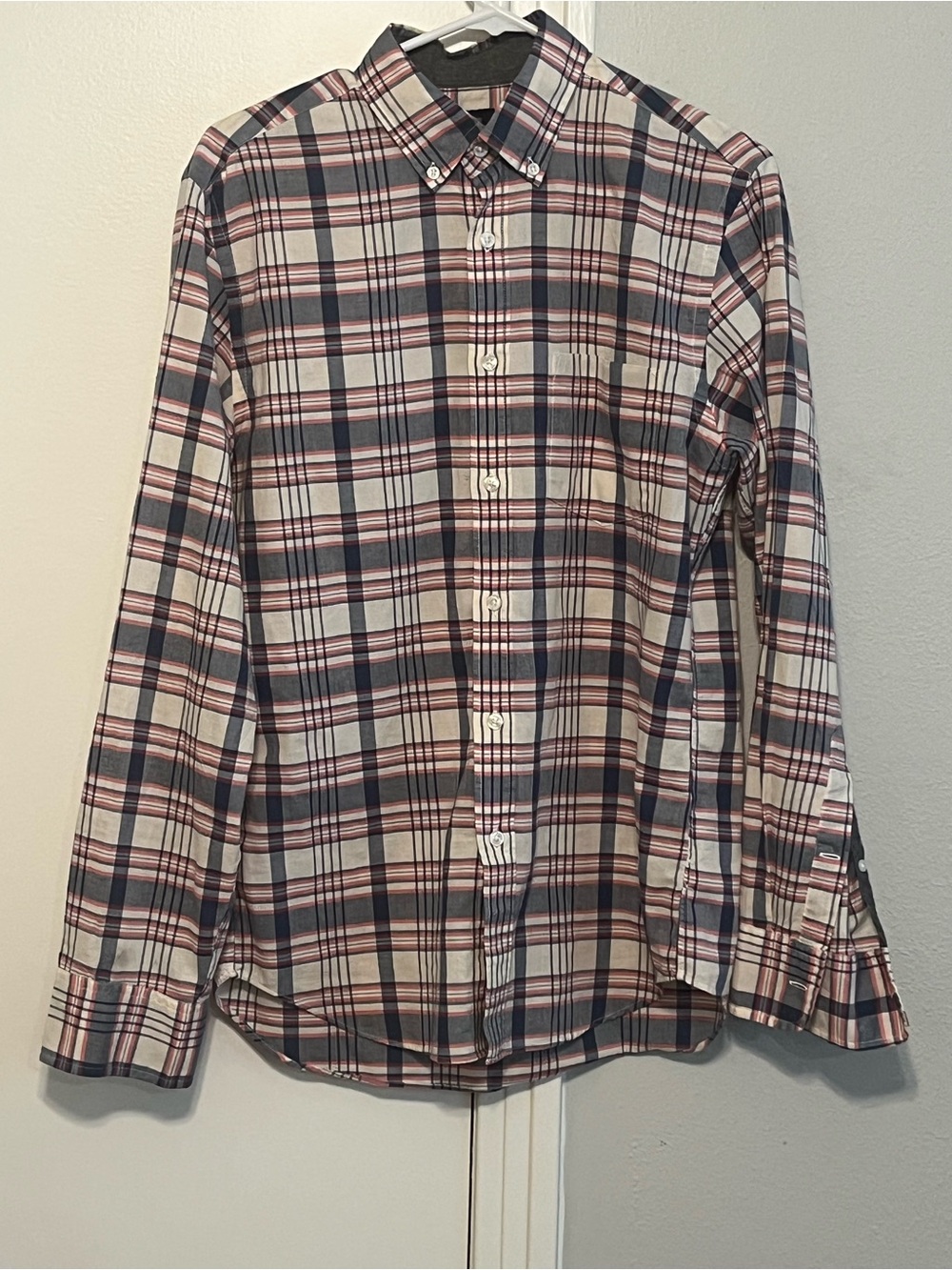 J Crew Shirt Mens Sz Small Red & Blue Plaid Tailored Fit Long Sleeve Button Down